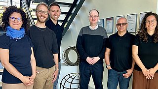 Gruppenbild im Foyer mit: v.l.n.r: Stefania Molinari, Thomas Koutalidis, Tim Kohlhaas, Dr. Jörg Erdsack, Ralf Klette, Ina Hauenstein