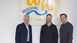 Gruppenbild mit Ingo Wöste, Thomas Koutalidis, Dr. Dennis Metz
